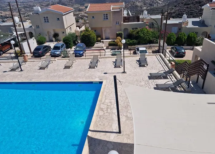 Gorgeous Seaview House *