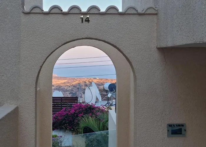 Gorgeous Seaview House 펜션 피조우리