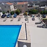 Gorgeous Seaview House *