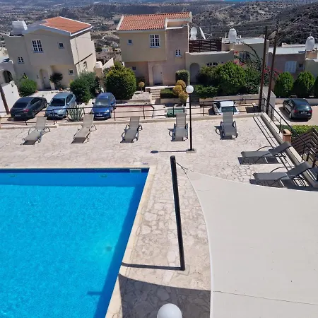 Gorgeous Seaview House *